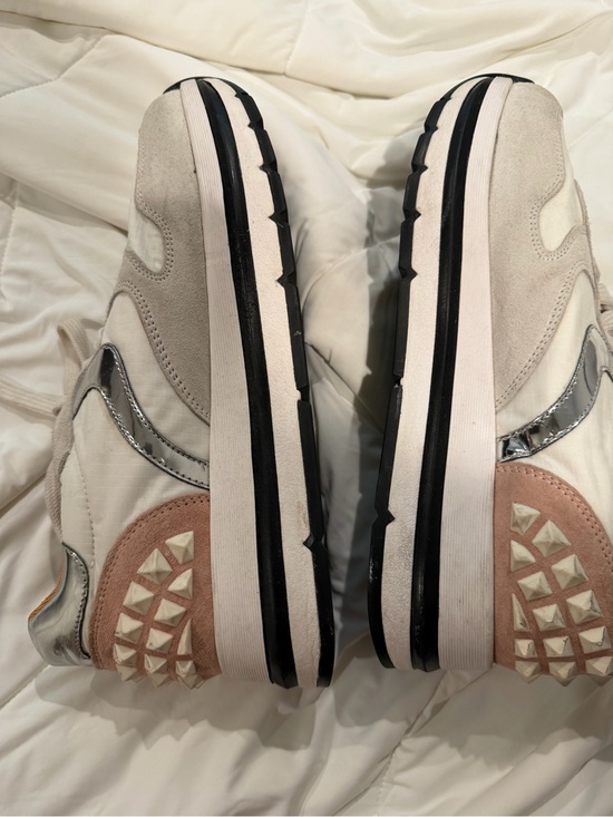 Voile Blanche Shoes - Voile Blanche Sneakers White Silver Pink Studded Heel Women’s